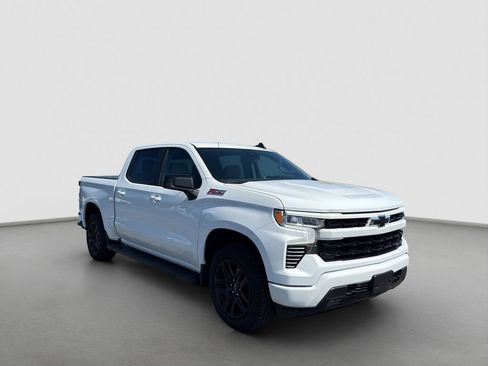 Used 2024 Chevrolet Silverado 1500 RST w/ Convenience Package II AWD/4WD image 8
