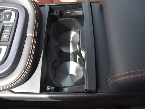 Used 2023 Jaguar F-TYPE R image 23