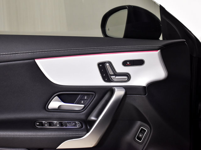 Certified 2023 Mercedes-Benz CLA 250 4MATIC w/ Premium Package image 19