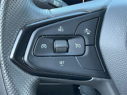 Used 2024 Chevrolet Trax LT image 22