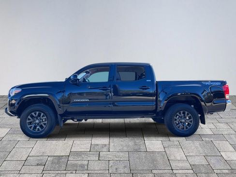 Used 2021 Toyota Tacoma SR5 image 4