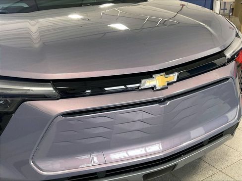 Used 2024 Chevrolet Blazer EV LT AWD/4WD image 31