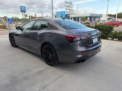 Used 2023 Maserati Ghibli Modena Q4 AWD/4WD image 3