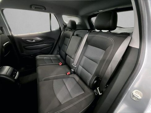 Used 2023 GMC Terrain SLE FWD image 28