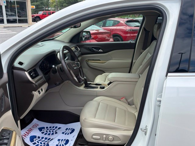 Used 2019 GMC Acadia Denali w/ Technology Package AWD/4WD image 16