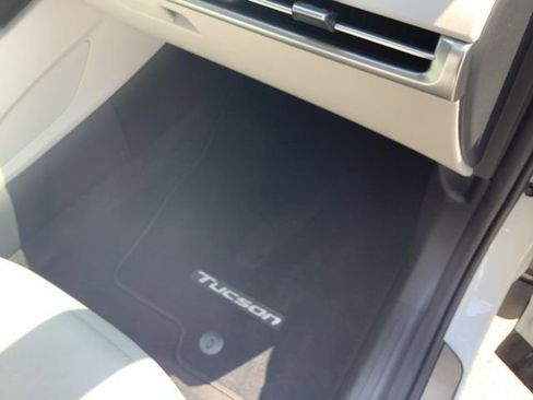 Certified 2025 Hyundai Tucson SEL image 21