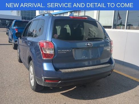 Used 2016 Subaru Forester 2.5i Premium w/ All-Weather Package AWD/4WD image 4