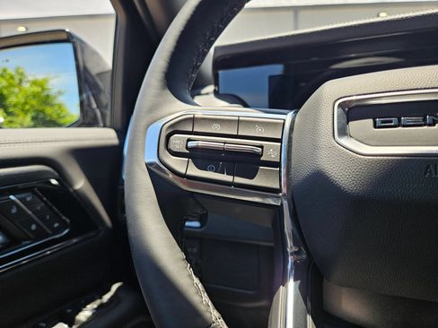 New 2026 GMC Yukon XL Denali RWD image 12