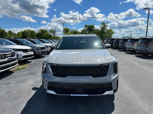 New 2026 Kia Sorento S AWD/4WD image 2