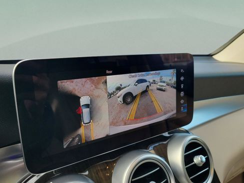 Certified 2022 Mercedes-Benz GLC 300 image 15