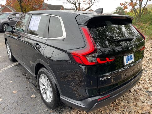 Certified 2025 Honda CR-V EX image 22