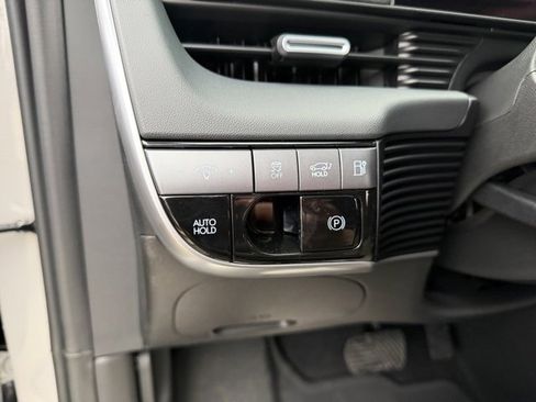 New 2026 Hyundai Ioniq 5 SEL image 27