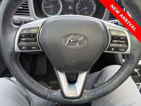 Used 2019 Hyundai Sonata Limited w/ Ultimate Package 04 image 13