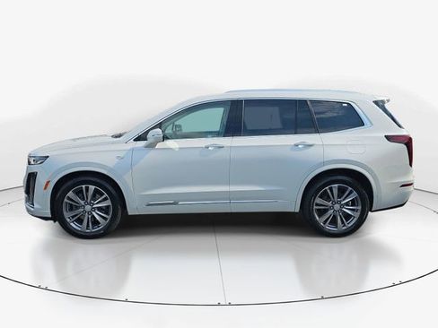 Used 2021 Cadillac XT6 Premium Luxury FWD image 6