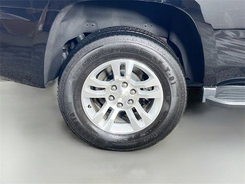 Used 2020 Chevrolet Tahoe LT image 39