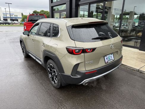 Used 2025 MAZDA CX-50 Meridian Edition w/ Apex Package AWD/4WD image 4