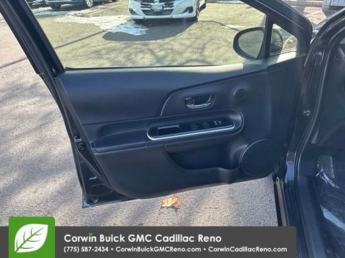 Used 2015 Toyota Prius C Four image 11