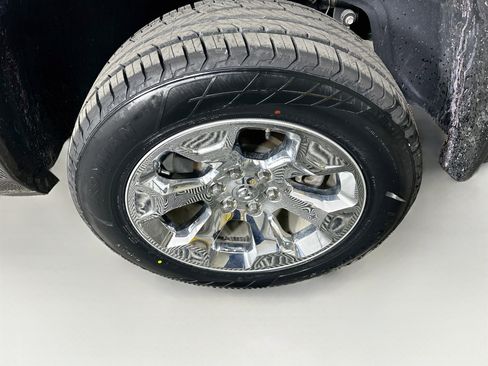 Used 2023 RAM 1500 Big Horn AWD/4WD image 11