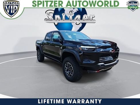 New 2026 Chevrolet Colorado ZR2 w/ Technology Package AWD/4WD image 6