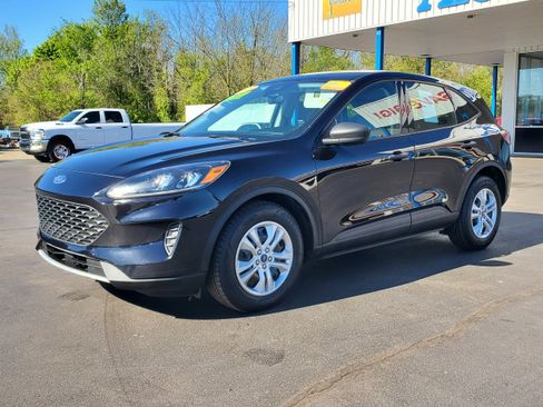 Used 2021 Ford Escape S FWD image 2