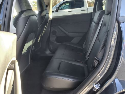 Used 2023 Tesla Model Y Long Range image 24