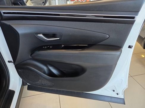 Used 2024 Hyundai Tucson Limited image 22