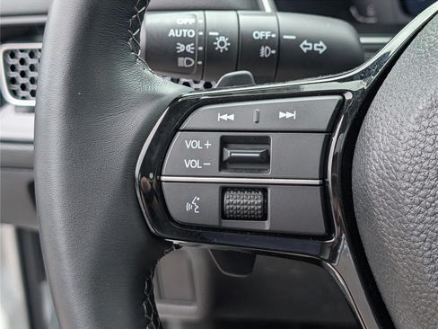 Used 2023 Honda Civic Touring image 23