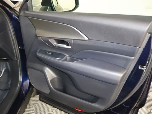 Used 2024 Toyota Grand Highlander XLE image 40