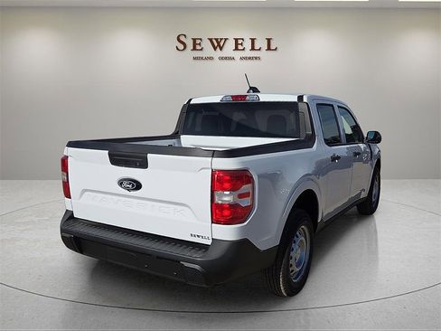 New 2026 Ford Maverick XL image 4