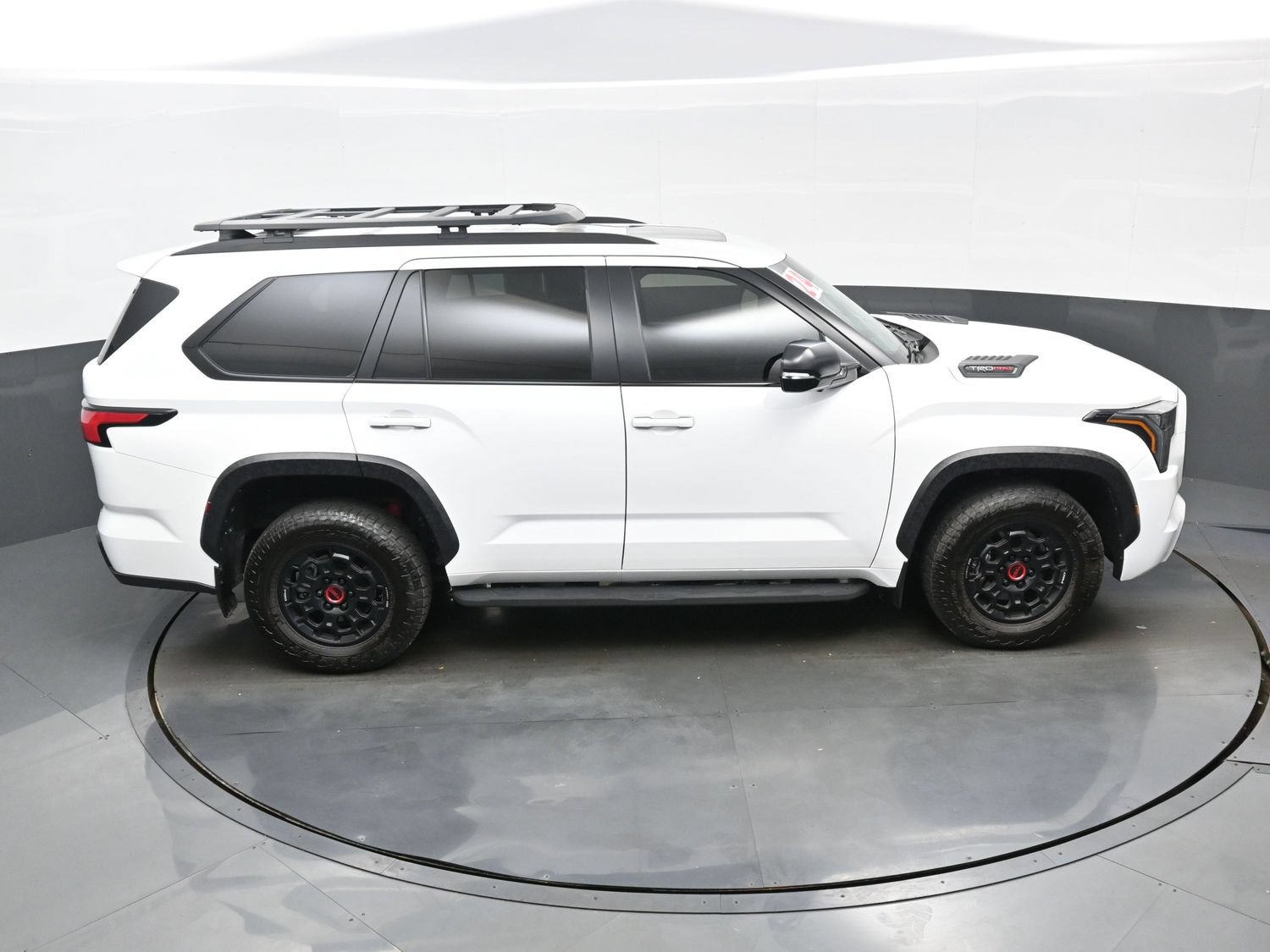 Used 2025 Toyota Sequoia TRD Pro AWD/4WD image 44