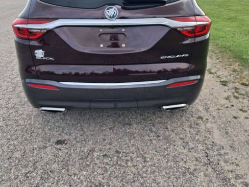 Used 2018 Buick Enclave Premium w/ Trailering Package FWD image 4