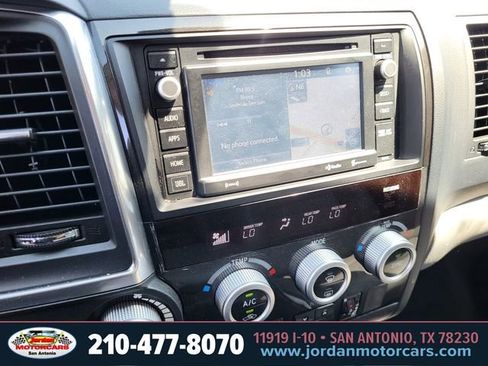 Used 2018 Toyota Sequoia Platinum image 21