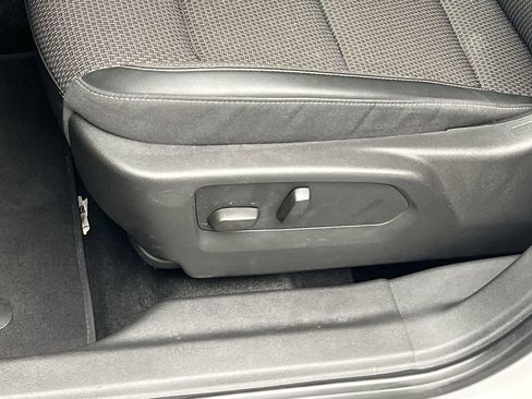 Certified 2023 Buick Envision Preferred w/ Sport Touring Package image 10