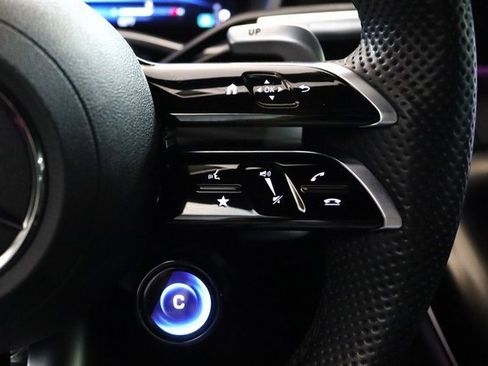 Used 2022 Mercedes-Benz SL 55 AMG 4MATIC image 7