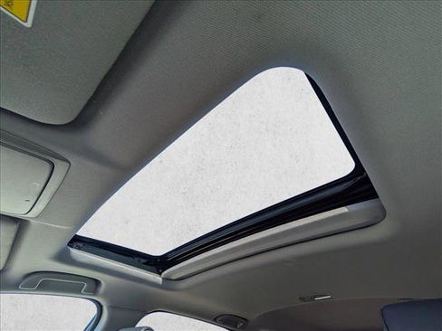 Used 2020 Honda CR-V EX-L image 16