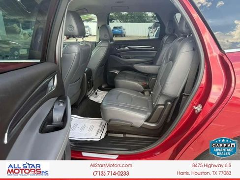 Used 2018 Buick Enclave Essence FWD image 12
