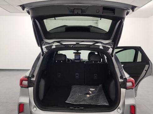 Used 2024 Ford Escape ST-Line w/ Tech Pack #1 AWD/4WD image 26