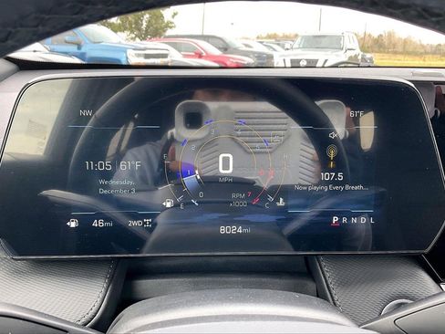 Certified 2025 Chevrolet Equinox LT w/ Safety and Technology Package image 12