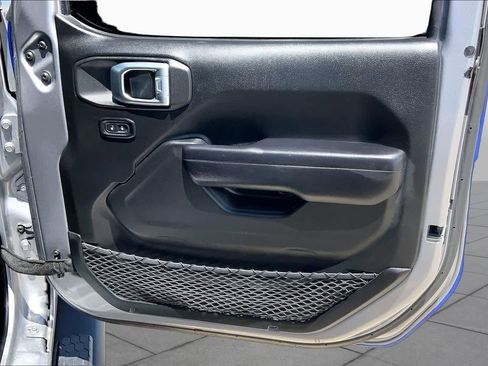 Used 2019 Jeep Wrangler Unlimited Sport S AWD/4WD image 21