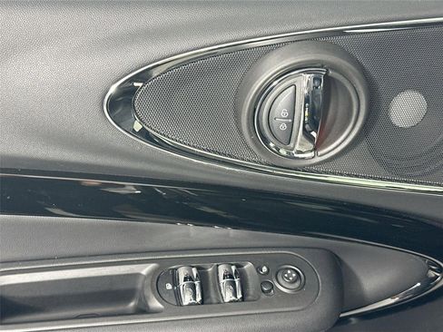 Used 2023 MINI Cooper Clubman S AWD/4WD image 17