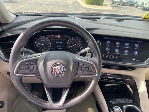Used 2022 Buick Envision Essence w/ Safety Package image 19