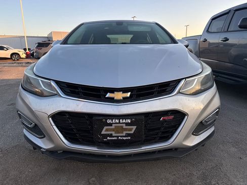Used 2016 Chevrolet Cruze LT w/ Sun And Sound Package image 2