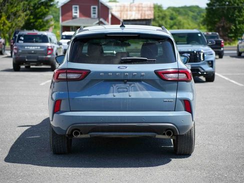 Used 2023 Ford Escape ST-Line w/ Tech Pack #1 AWD/4WD image 6