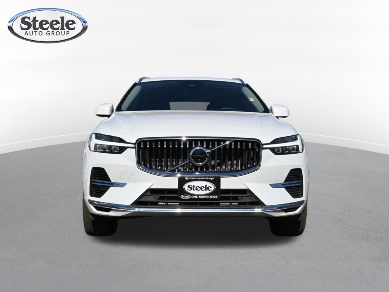 Used 2023 Volvo XC60 T8 Plus AWD/4WD image 2