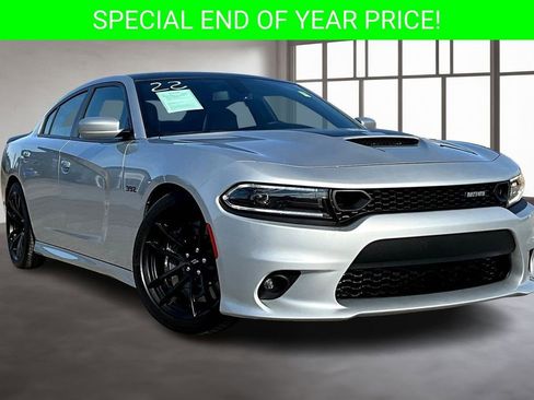 Used 2022 Dodge Charger Scat Pack w/ Daytona Edition Group image 3