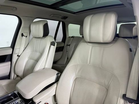Used 2018 Land Rover Range Rover HSE AWD/4WD image 6