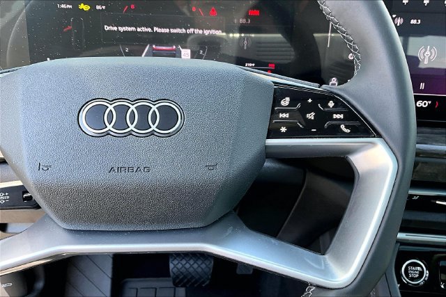 Used 2025 Audi Q5 Premium w/ Convenience Package AWD/4WD image 12