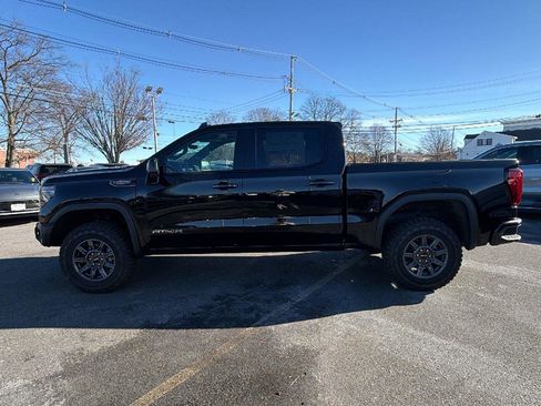 New 2026 GMC Sierra 1500 AT4X image 4