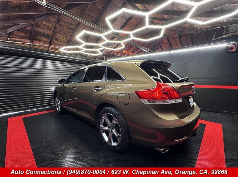 Used 2009 Toyota Venza AWD image 4