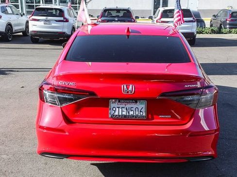 Used 2025 Honda Civic Sport image 6